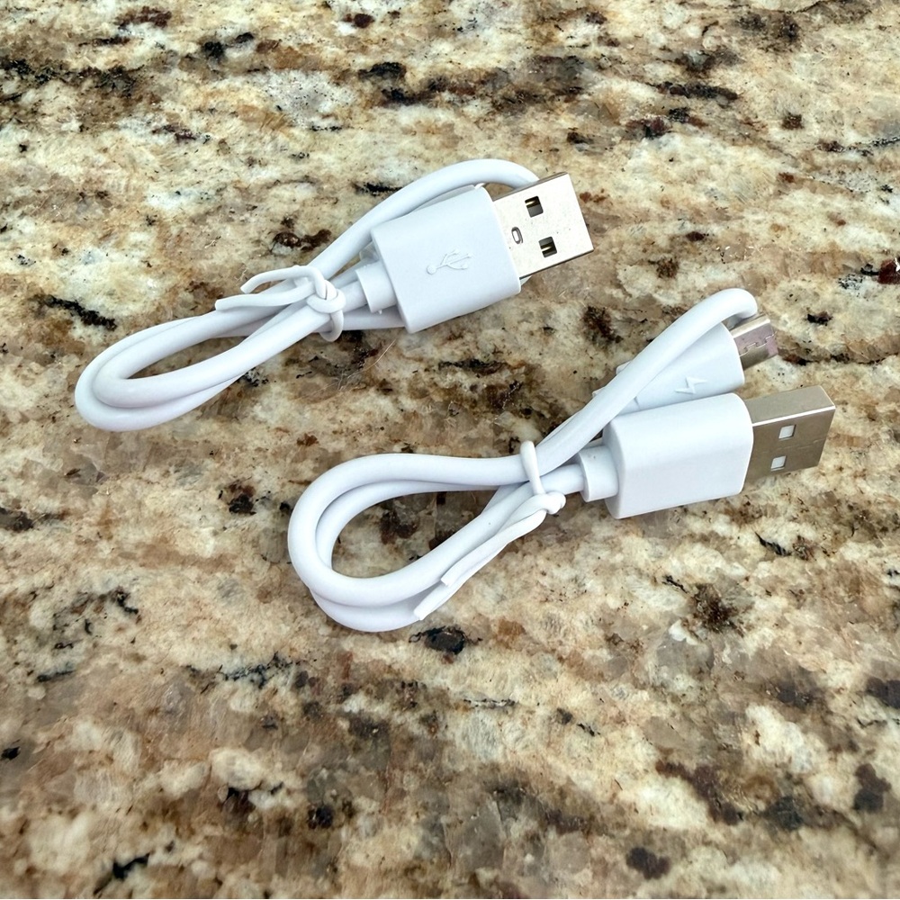 Apple USB to USB Micro Cables, Set of 2, NWOT